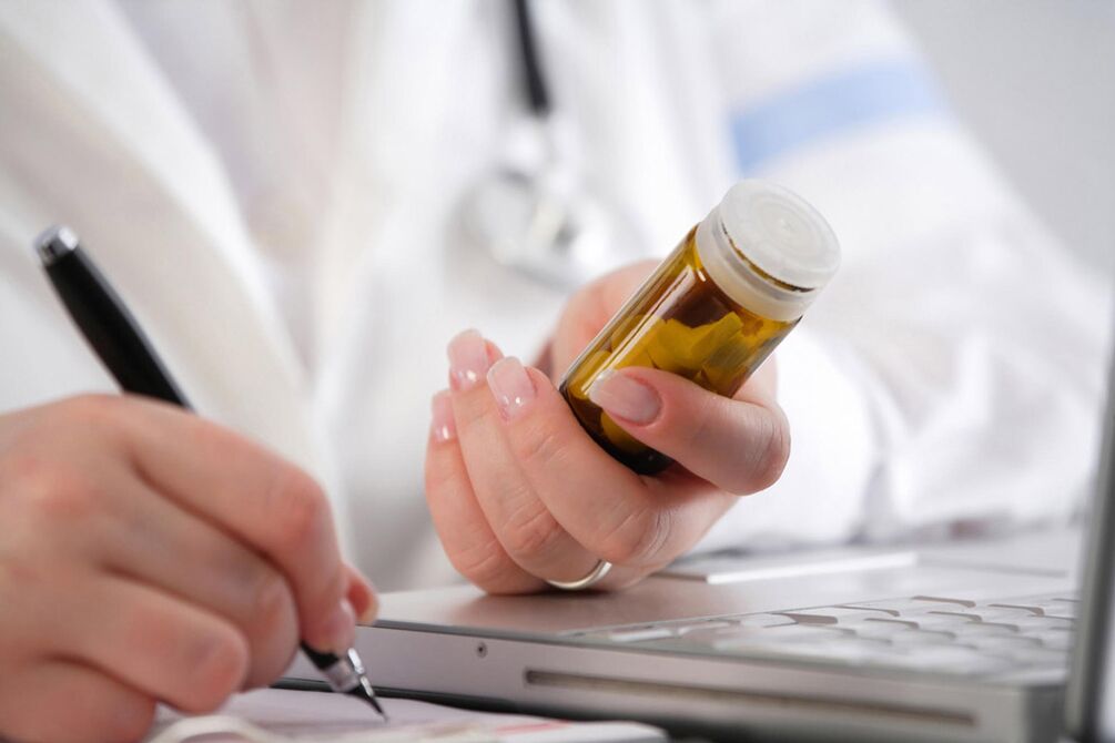 Para o tratamento da osteocondrose, está indicado tomar varias drogas