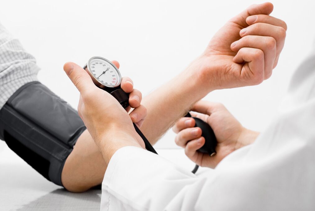 Se non se trata a osteocondrose, aparecerán problemas coa presión arterial